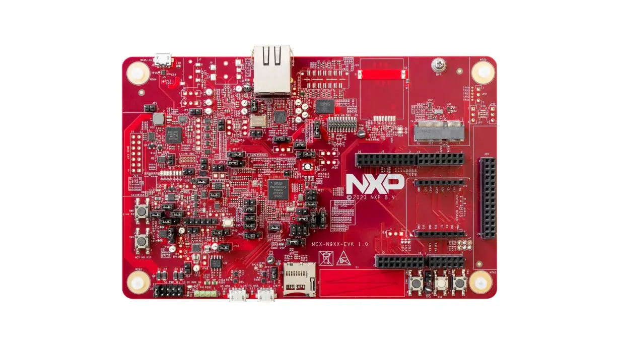 A picture of the MCX-N5XX-EVK board